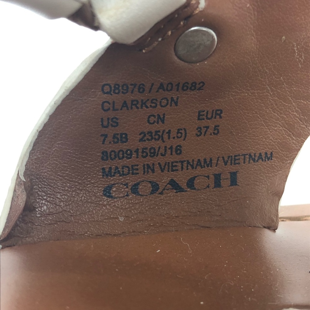 Coach | Clarkson sandal size 7.5 - Picture 9 of 10
